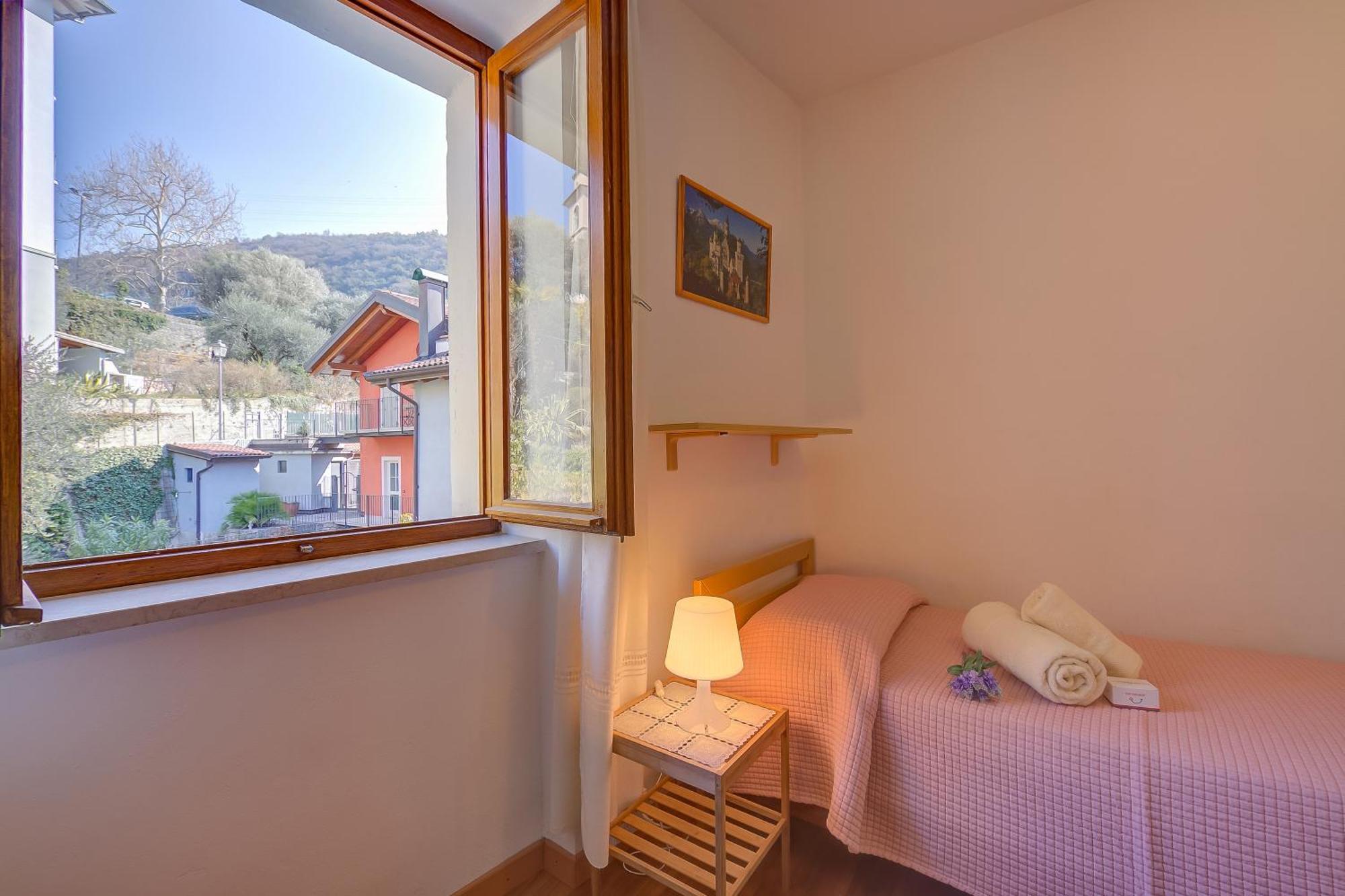 Appartamento Miorelli Torbole Sul Garda ภายนอก รูปภาพ