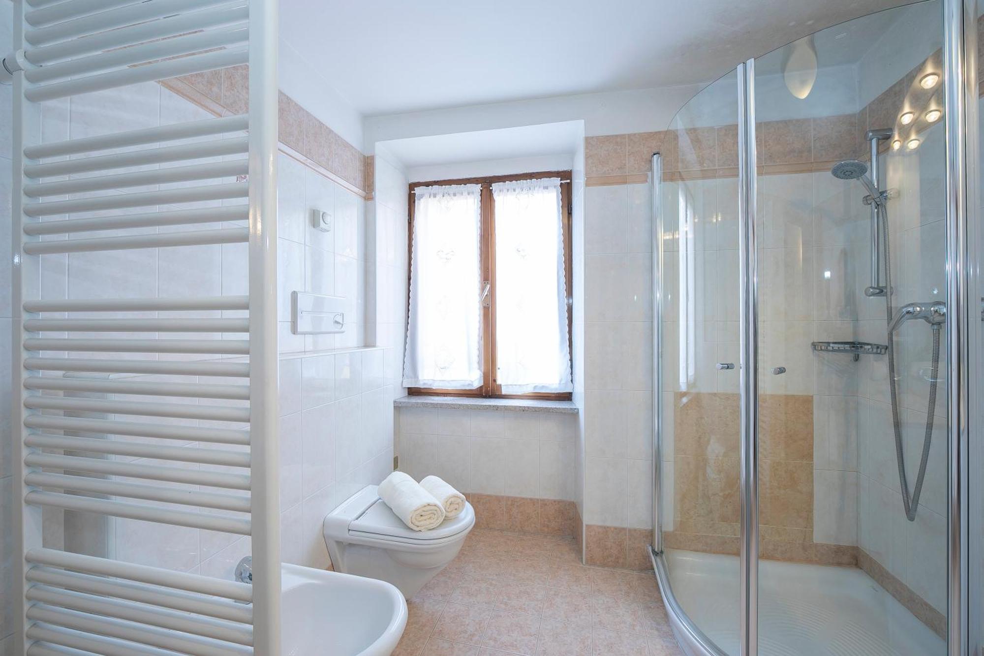 Appartamento Miorelli Torbole Sul Garda ภายนอก รูปภาพ