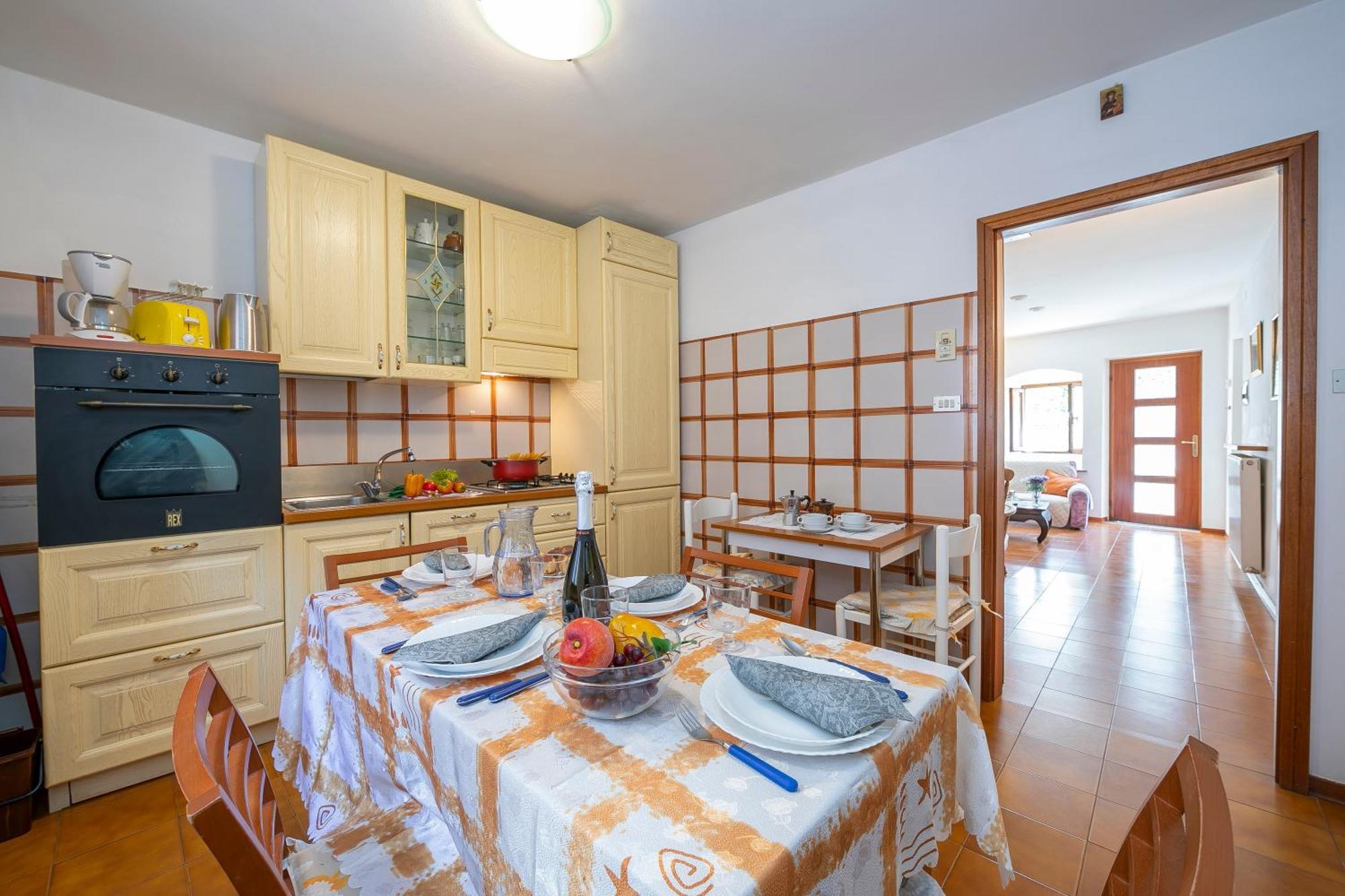 Appartamento Miorelli Torbole Sul Garda ภายนอก รูปภาพ