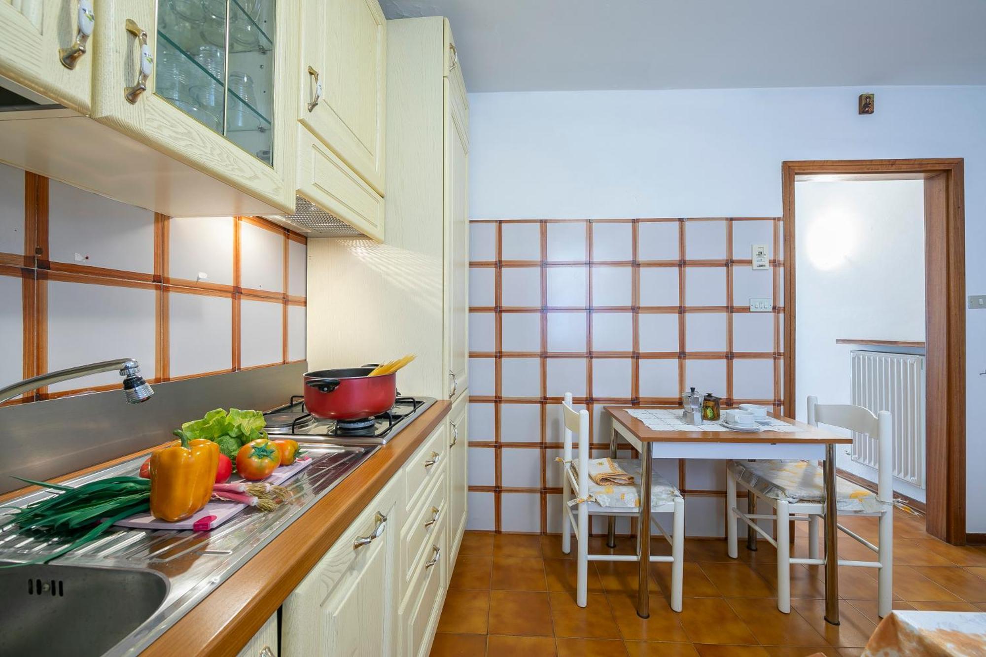 Appartamento Miorelli Torbole Sul Garda ภายนอก รูปภาพ